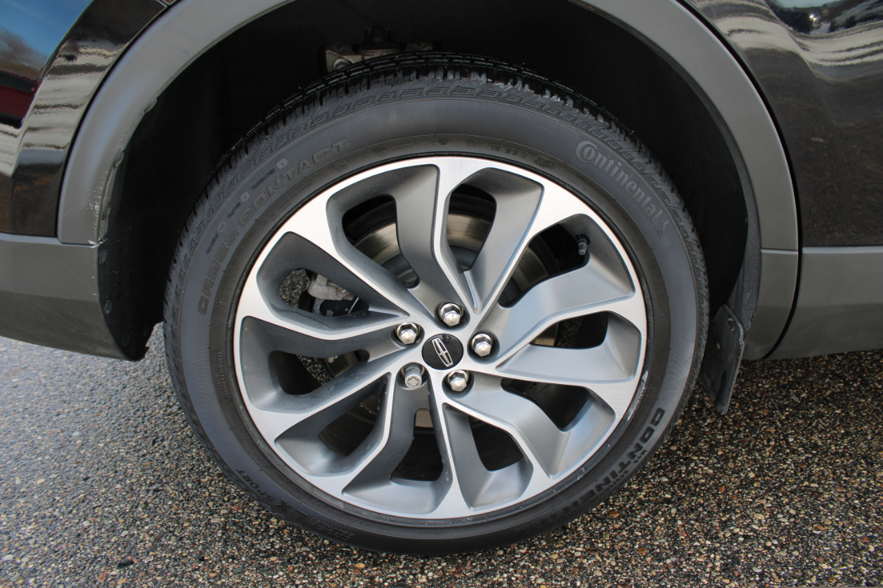 Lincoln Nautilus Reserve AWD 2022