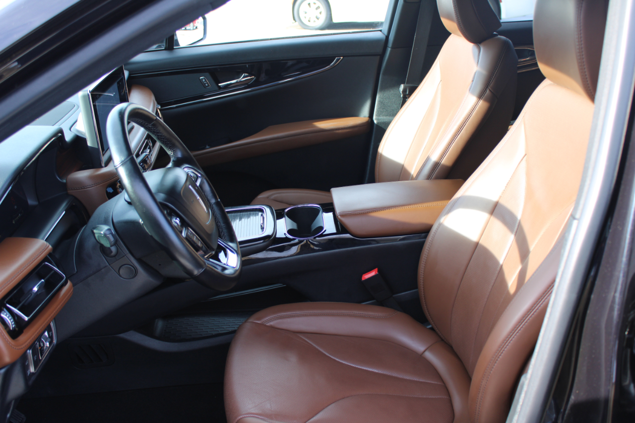 Lincoln Nautilus Reserve AWD 2022