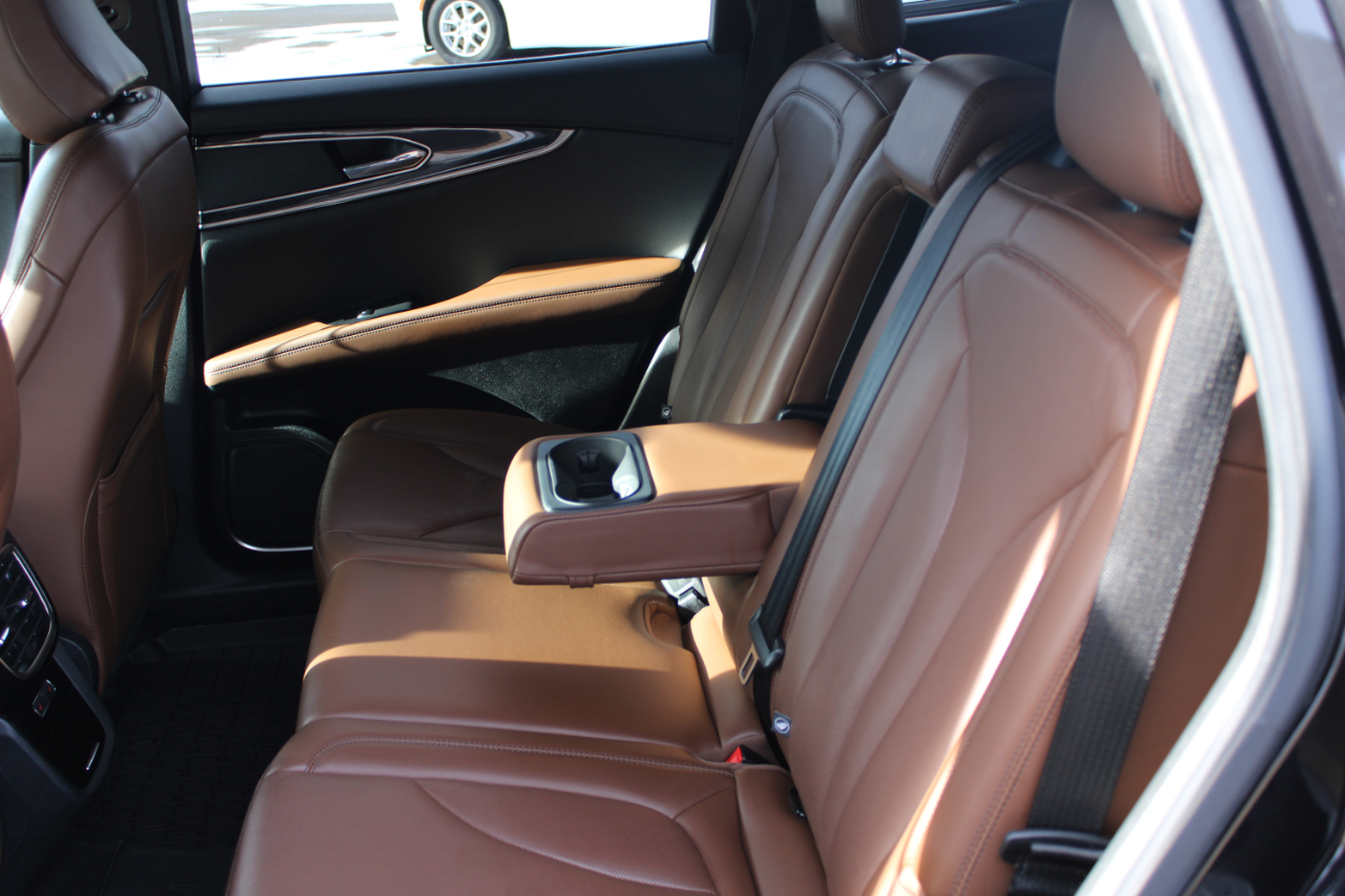 Lincoln Nautilus Reserve AWD 2022