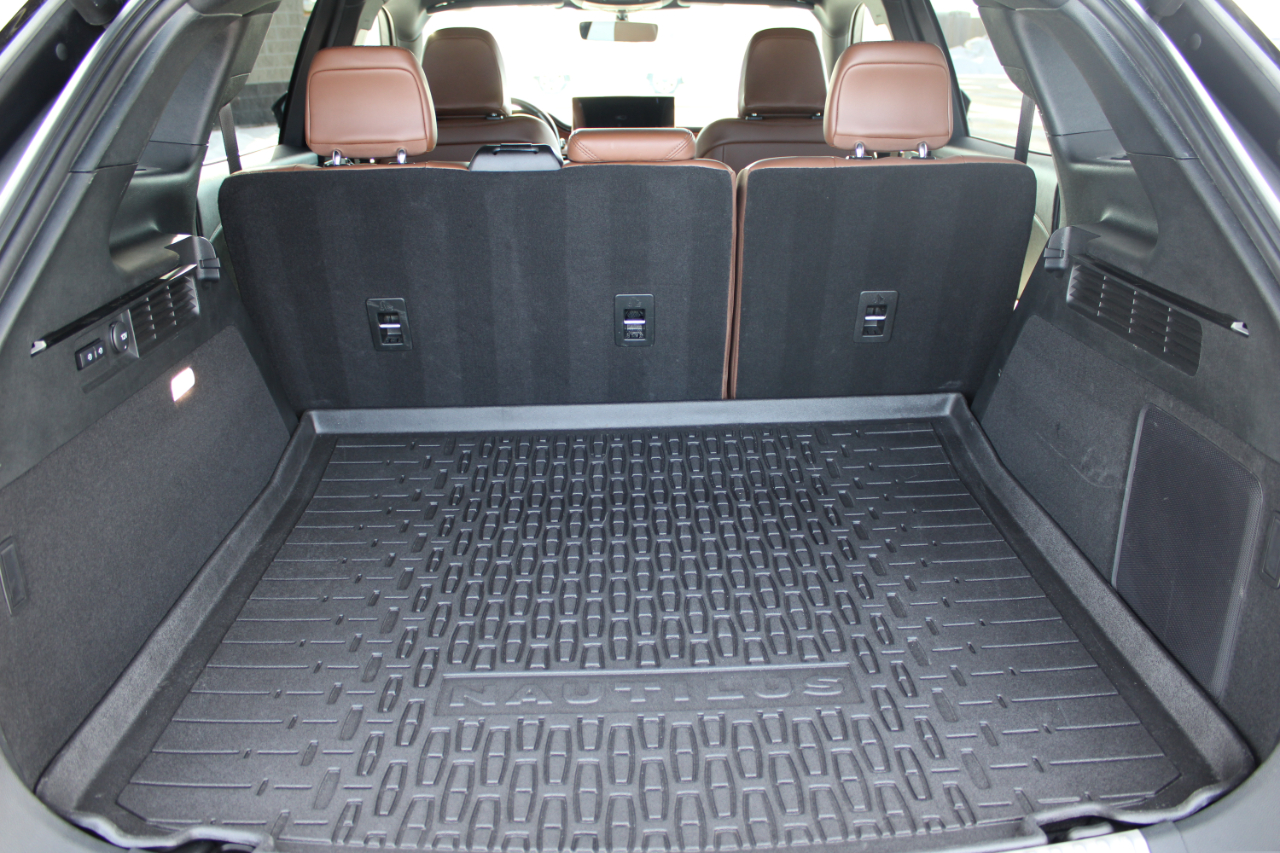 Lincoln Nautilus Reserve AWD 2022