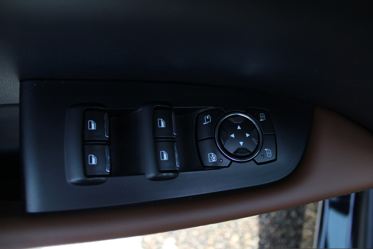 Lincoln Nautilus Reserve AWD 2022