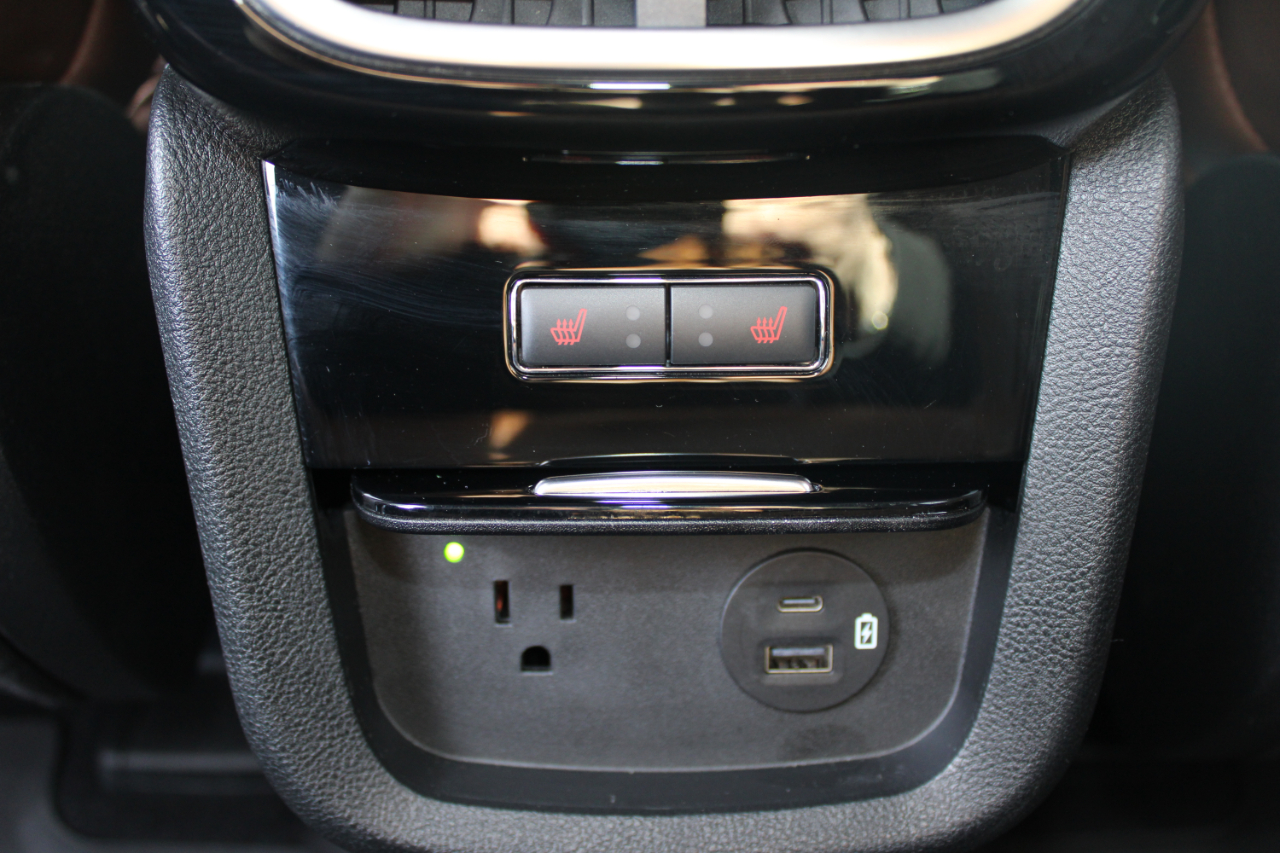 Lincoln Nautilus Reserve AWD 2022