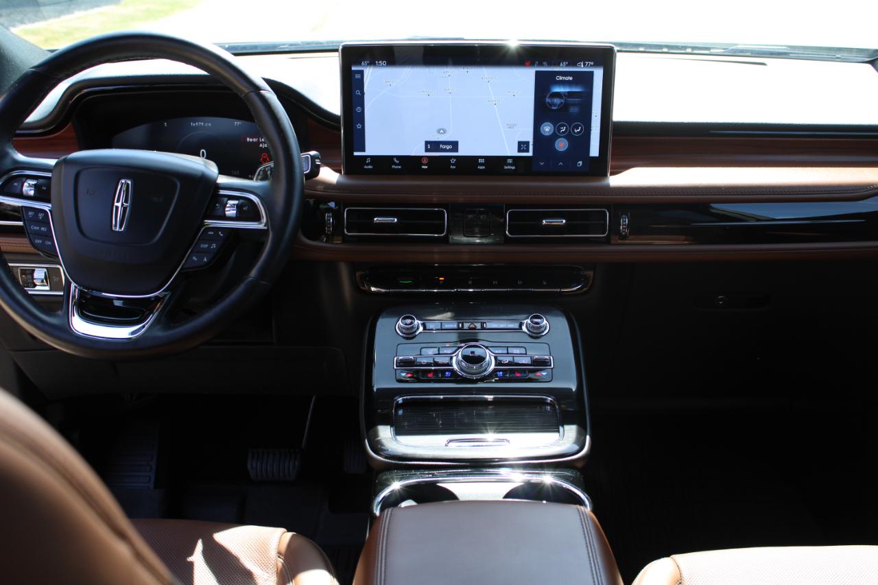 Lincoln Nautilus Reserve AWD 2022