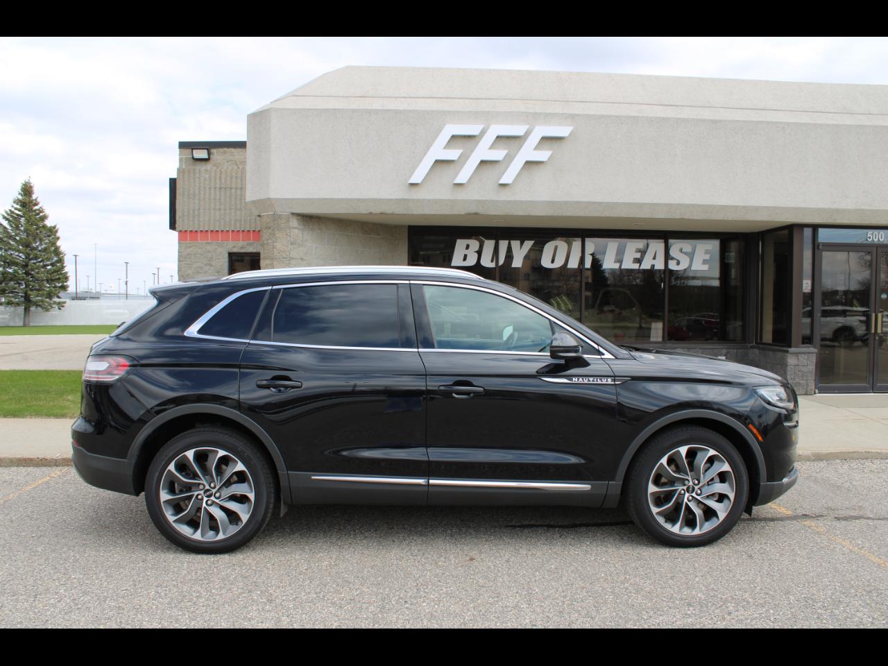 2022 Lincoln Nautilus Reserve AWD