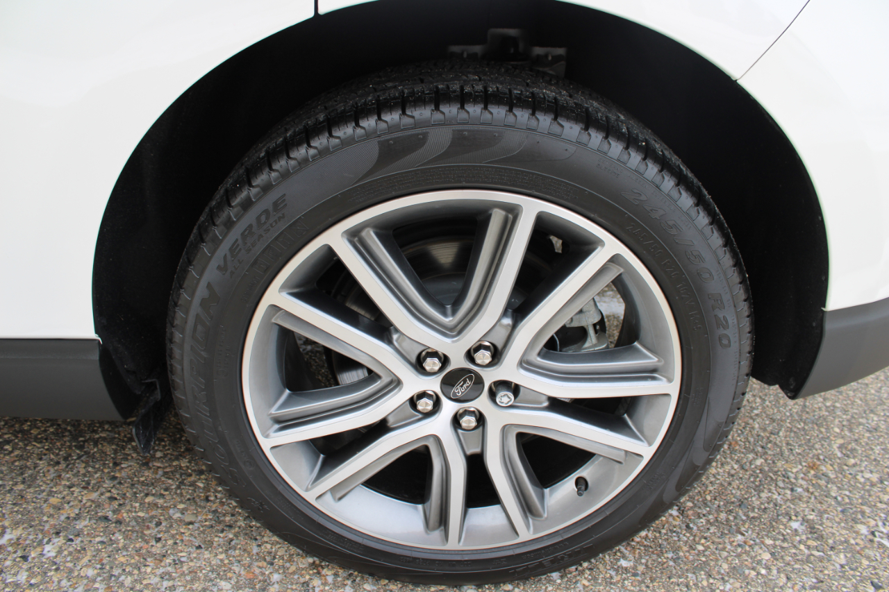 Ford Edge Titanium 2024