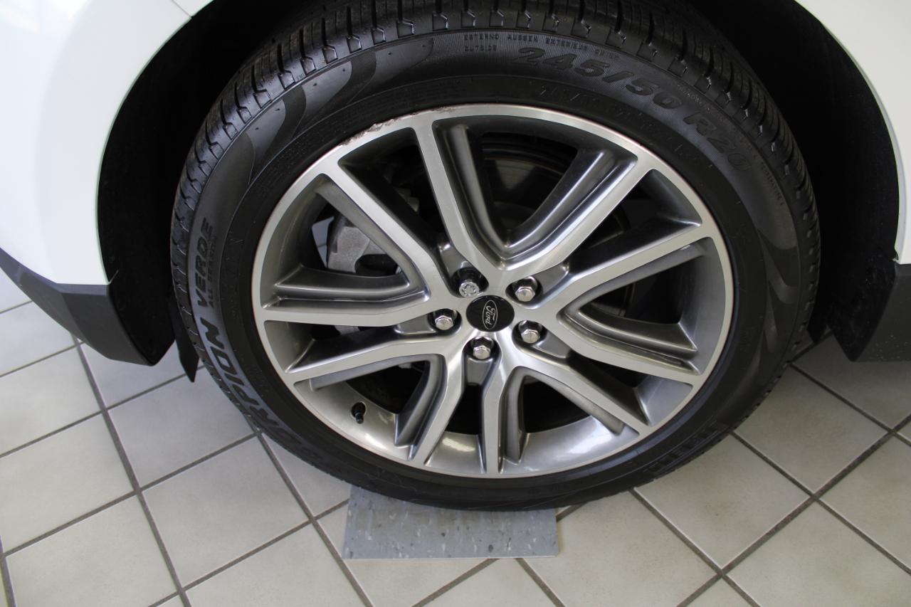 Ford Edge Titanium 2024