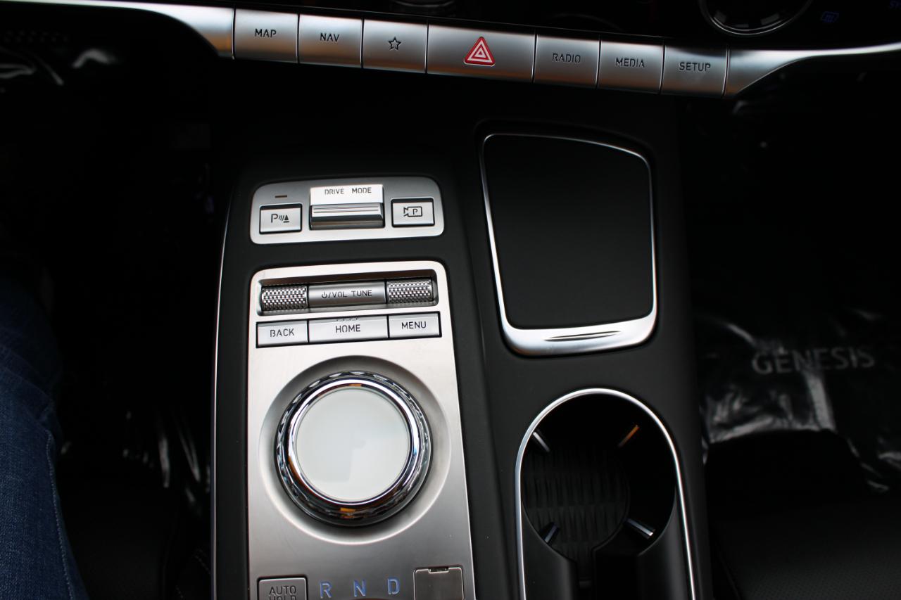 Genesis GV70 2.5T 2022