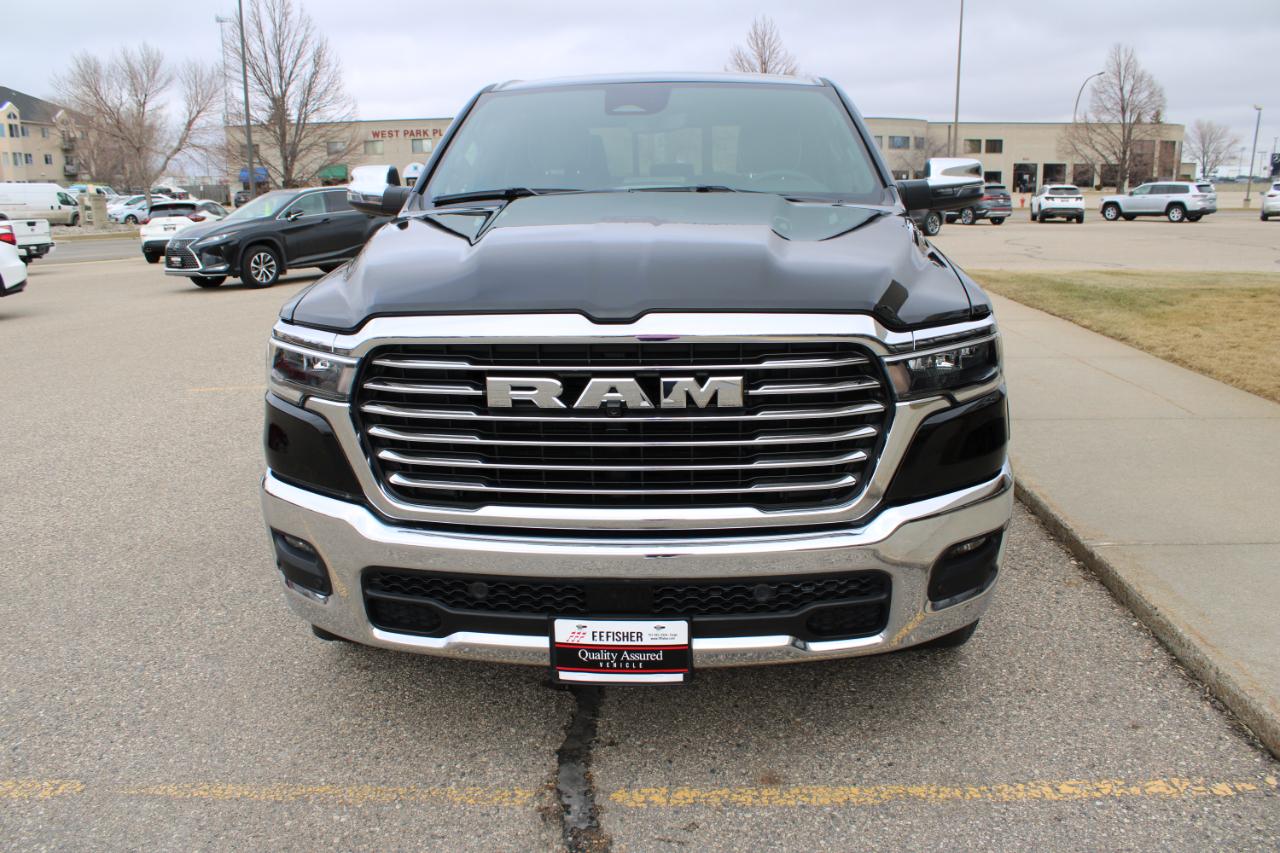 RAM 1500 Laramie Crew Cab SWB 4WD 2025