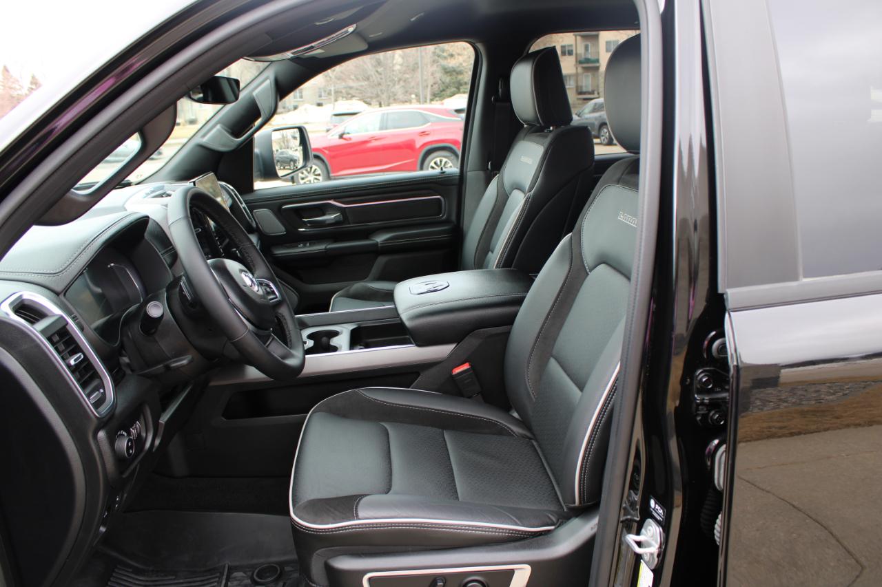 RAM 1500 Laramie Crew Cab SWB 4WD 2025