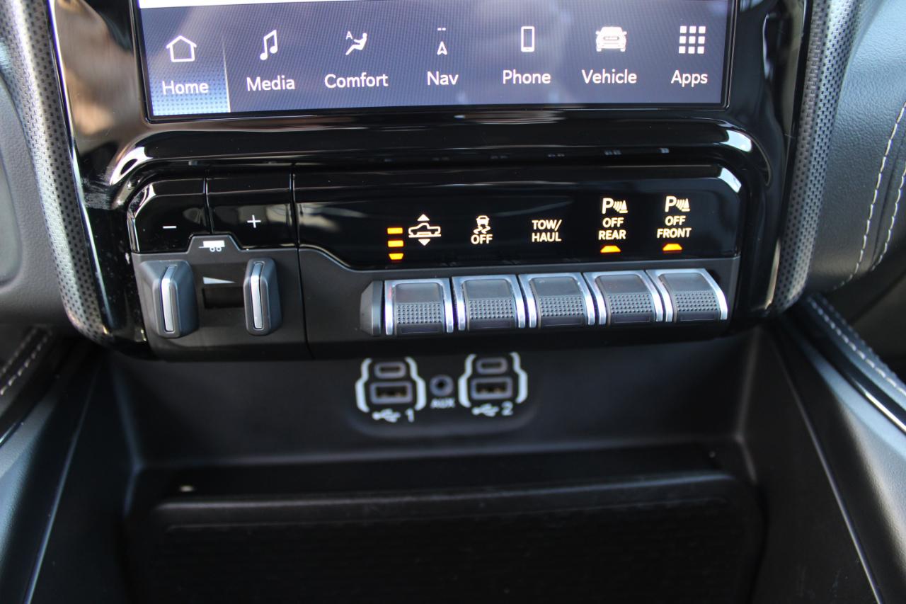 RAM 1500 Limited Crew Cab SWB 4WD 2023