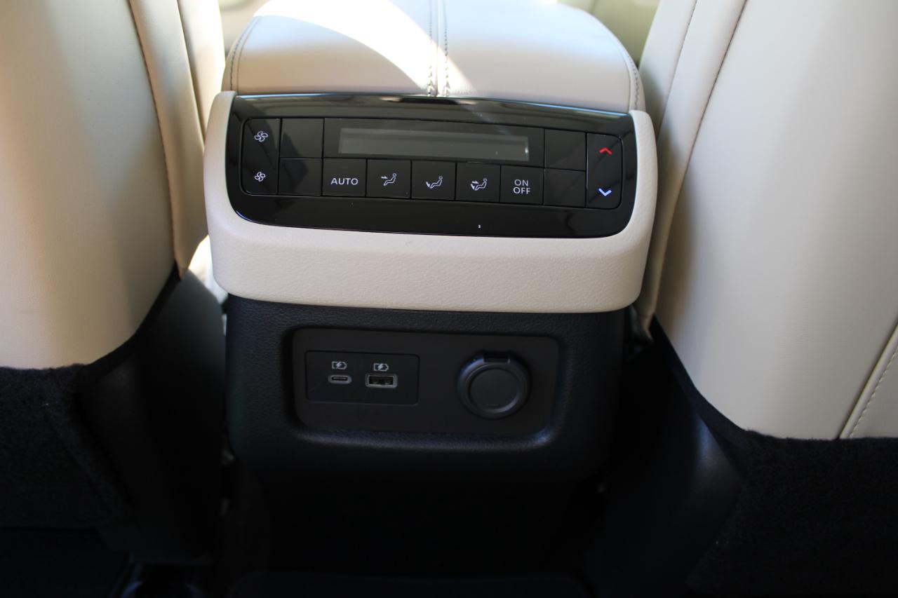 Infiniti QX60 LUXE AWD 2023