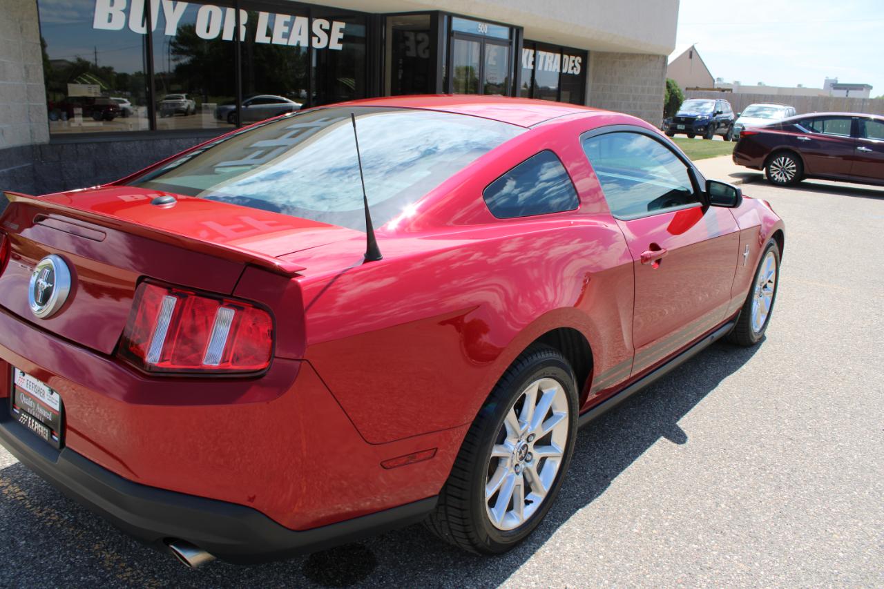 Ford Mustang V6 Coupe 2010