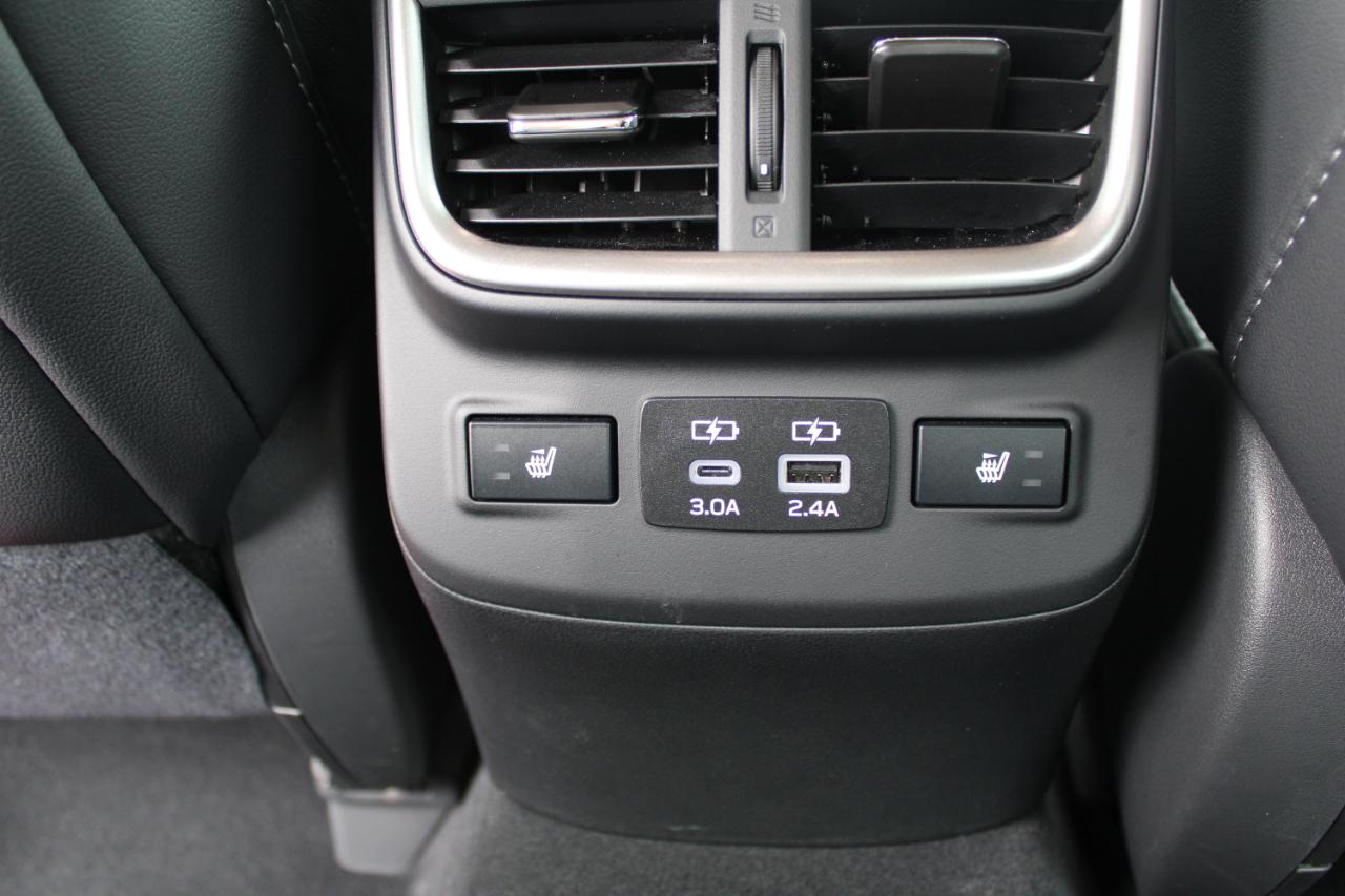 Subaru Legacy Limited 2025