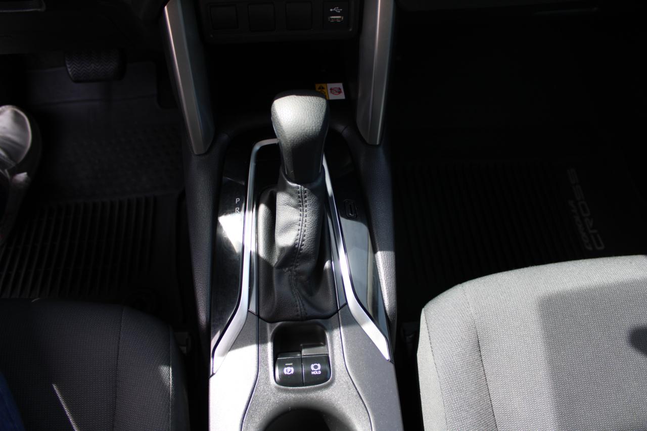 Toyota Corolla Cross LE AWD 2022