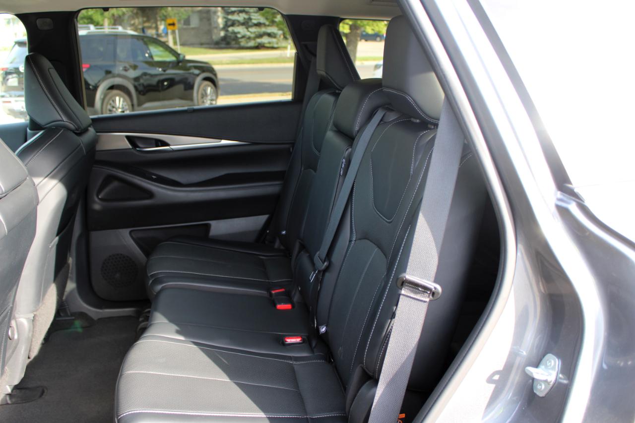 Infiniti QX60 LUXE AWD 2023
