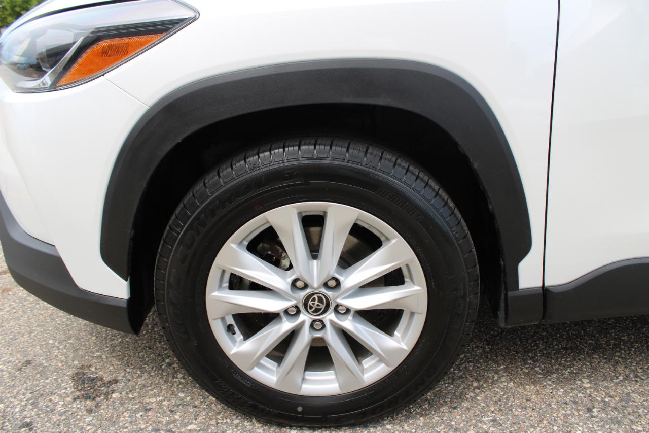 Toyota Corolla Cross LE AWD 2022