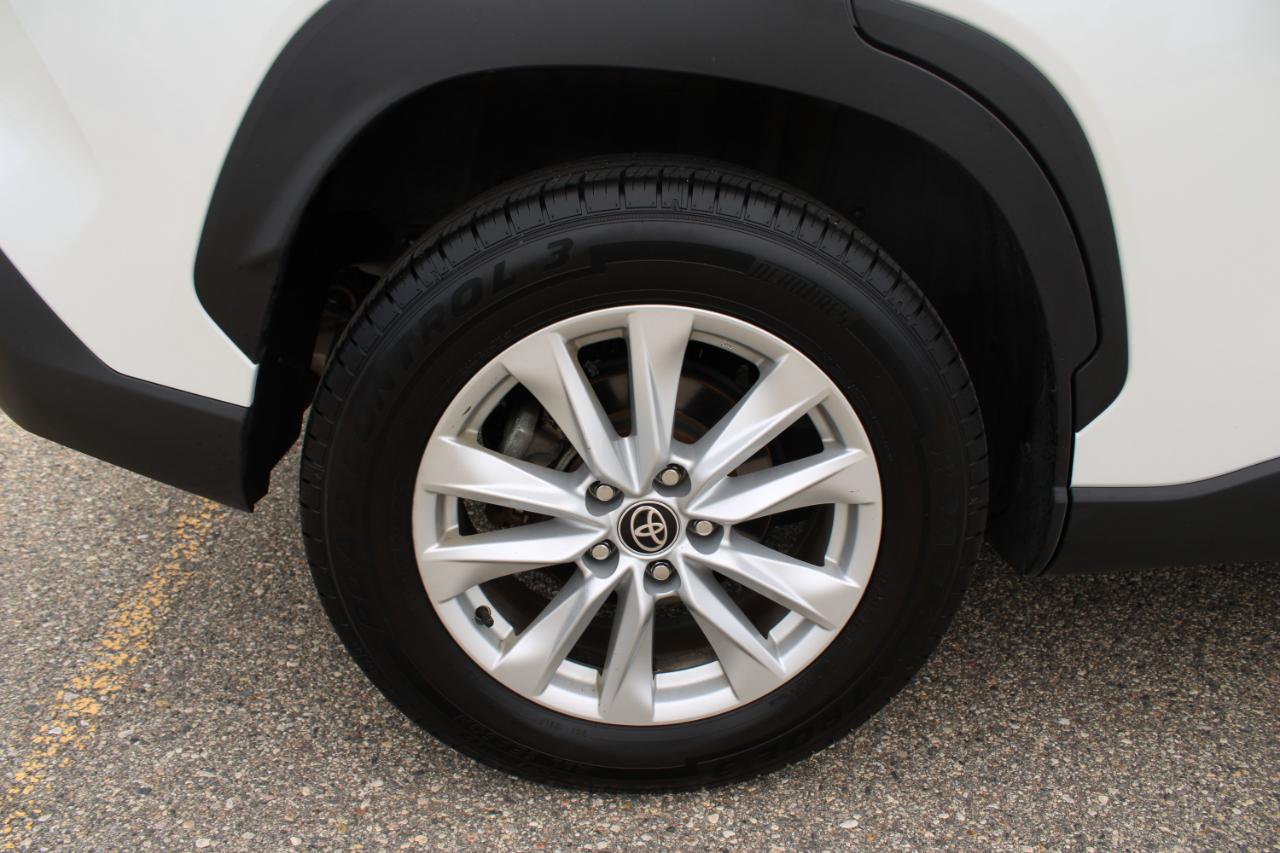 Toyota Corolla Cross LE AWD 2022