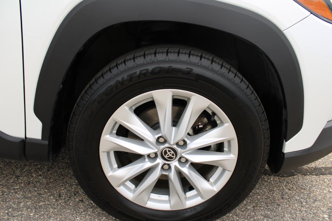 Toyota Corolla Cross LE AWD 2022