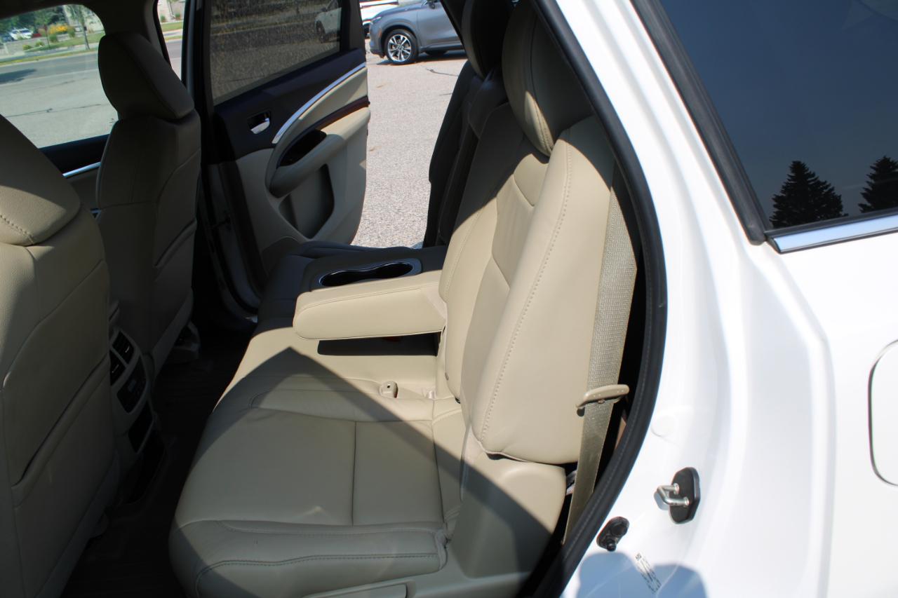 Acura MDX SH-AWD 9-Spd AT w/Tech Package 2016