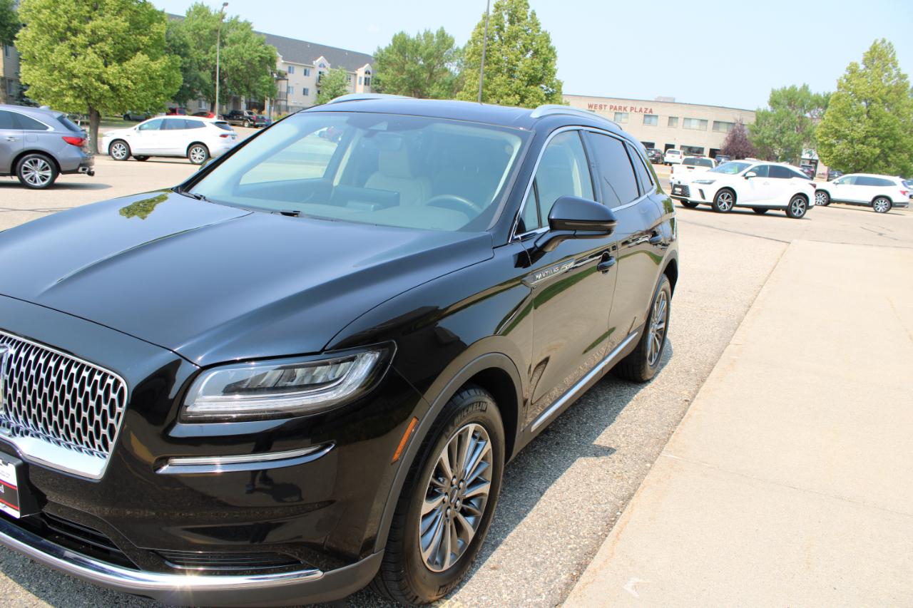 Lincoln Nautilus Reserve AWD 2023