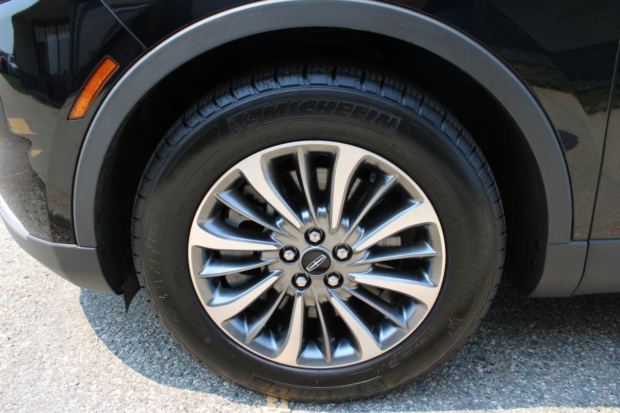 Lincoln Nautilus Reserve AWD 2023