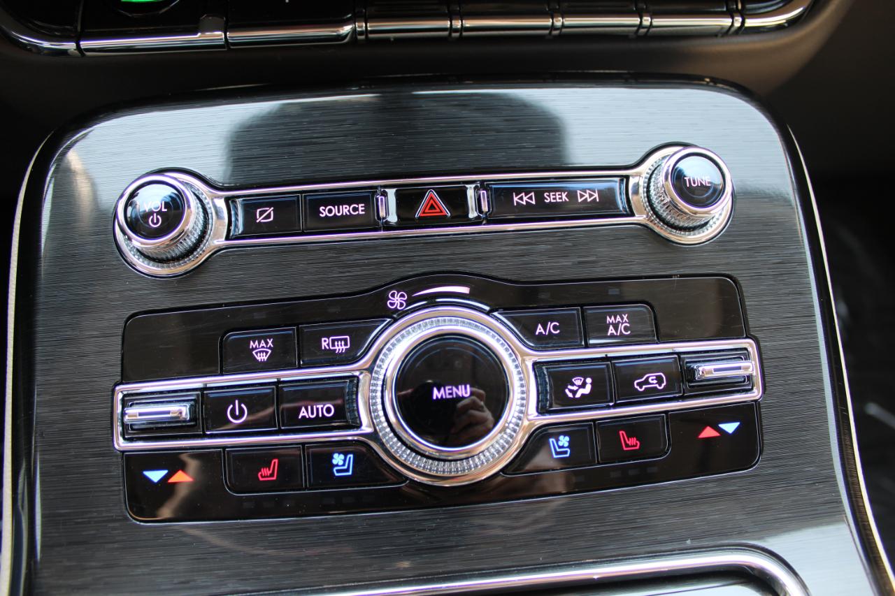 Lincoln Nautilus Reserve AWD 2023