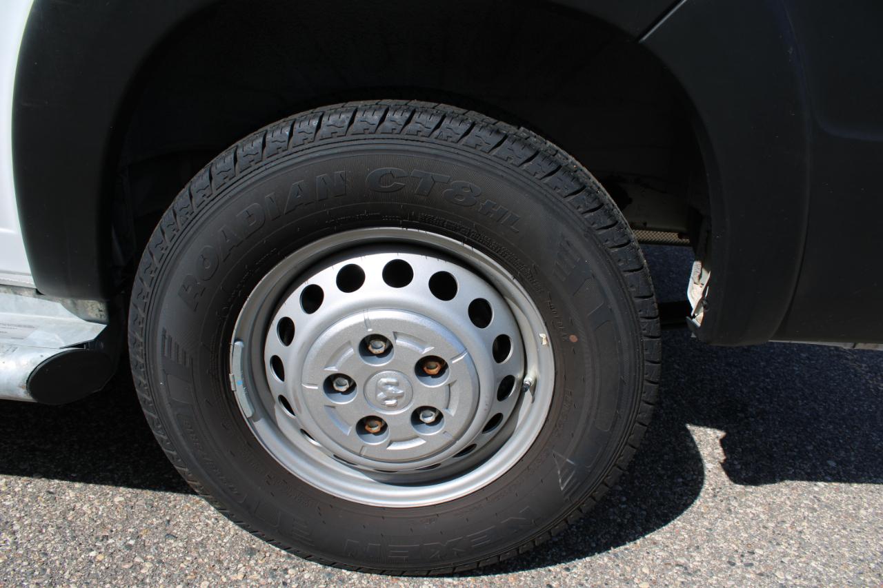 RAM Promaster 2500 Low Roof 2025