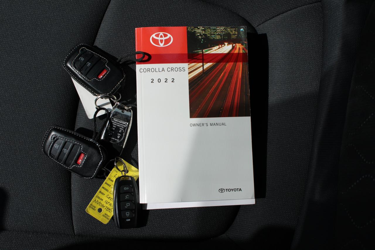 Toyota Corolla Cross LE AWD 2022