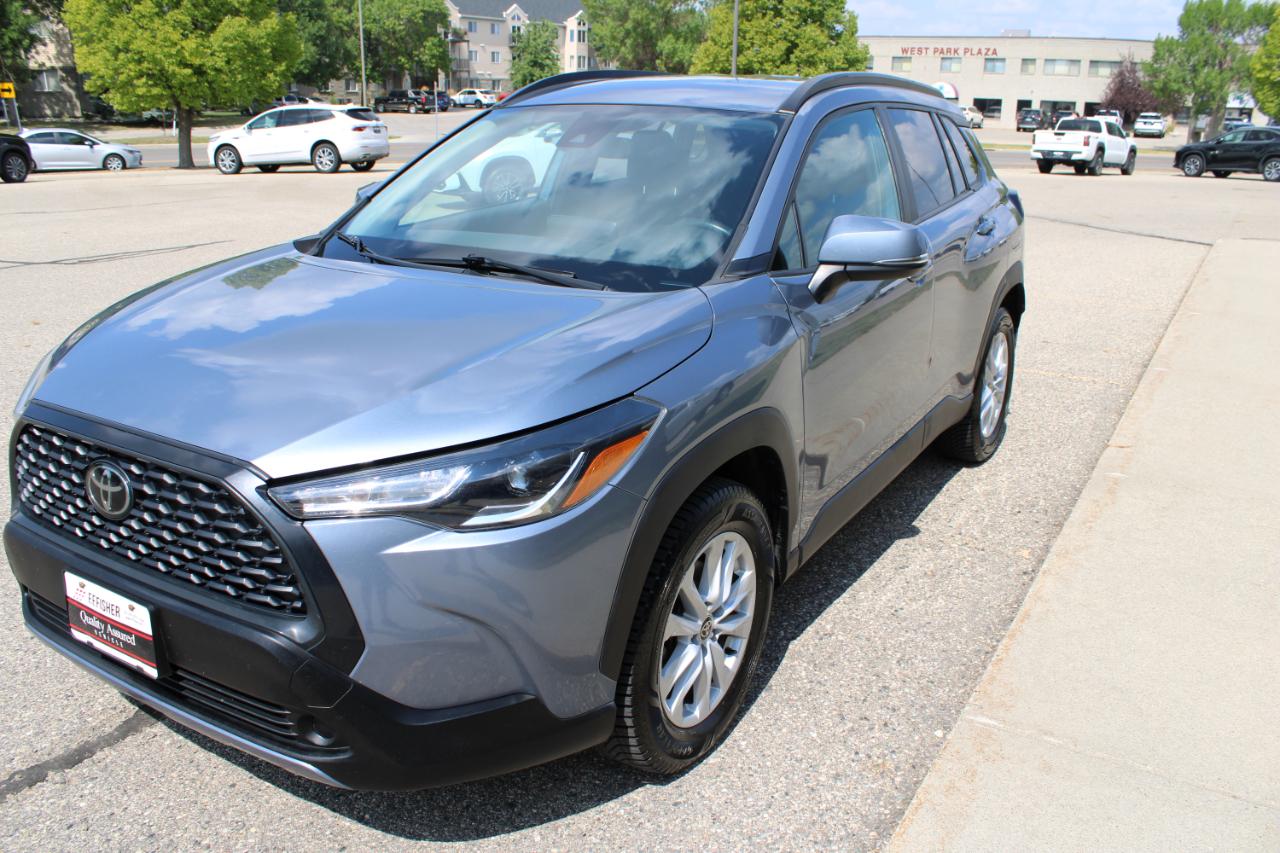 Toyota Corolla Cross LE AWD 2022