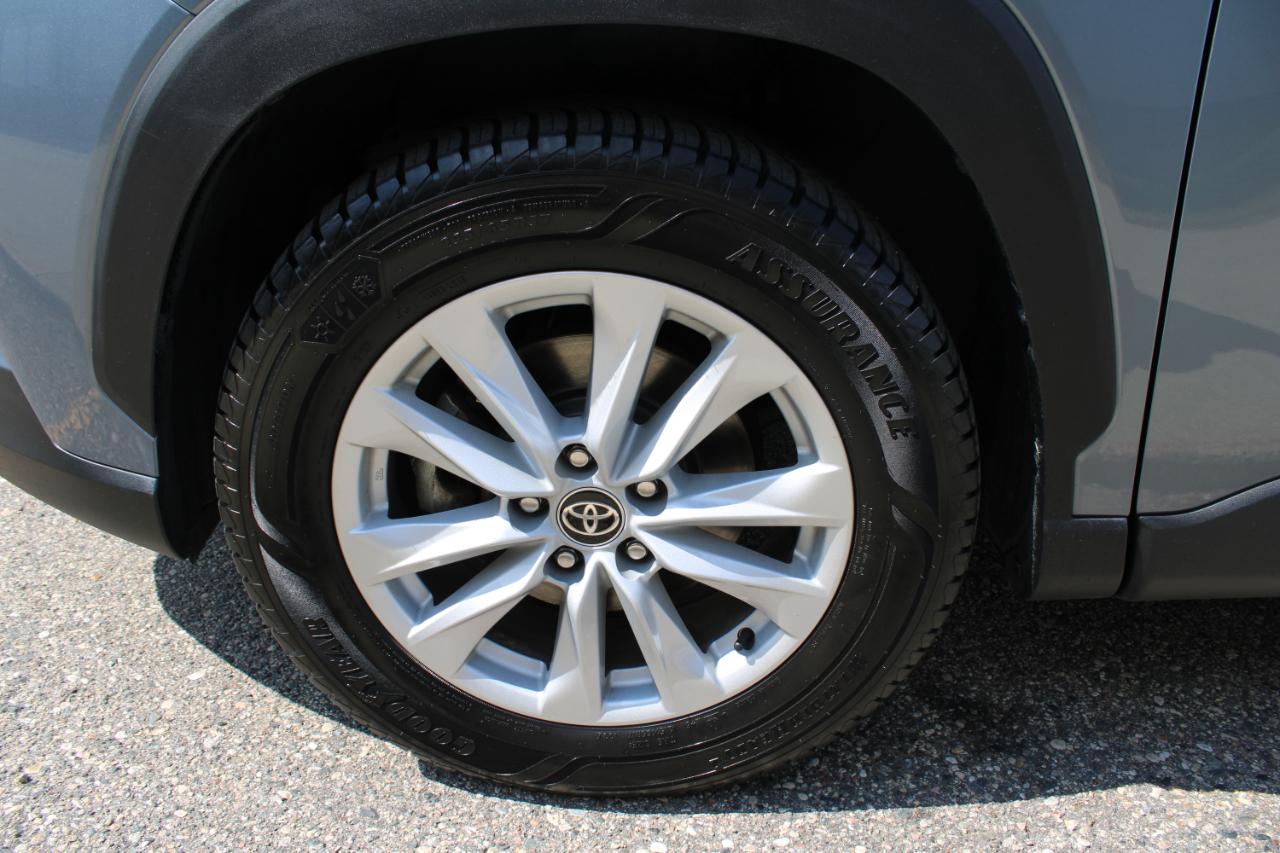 Toyota Corolla Cross LE AWD 2022