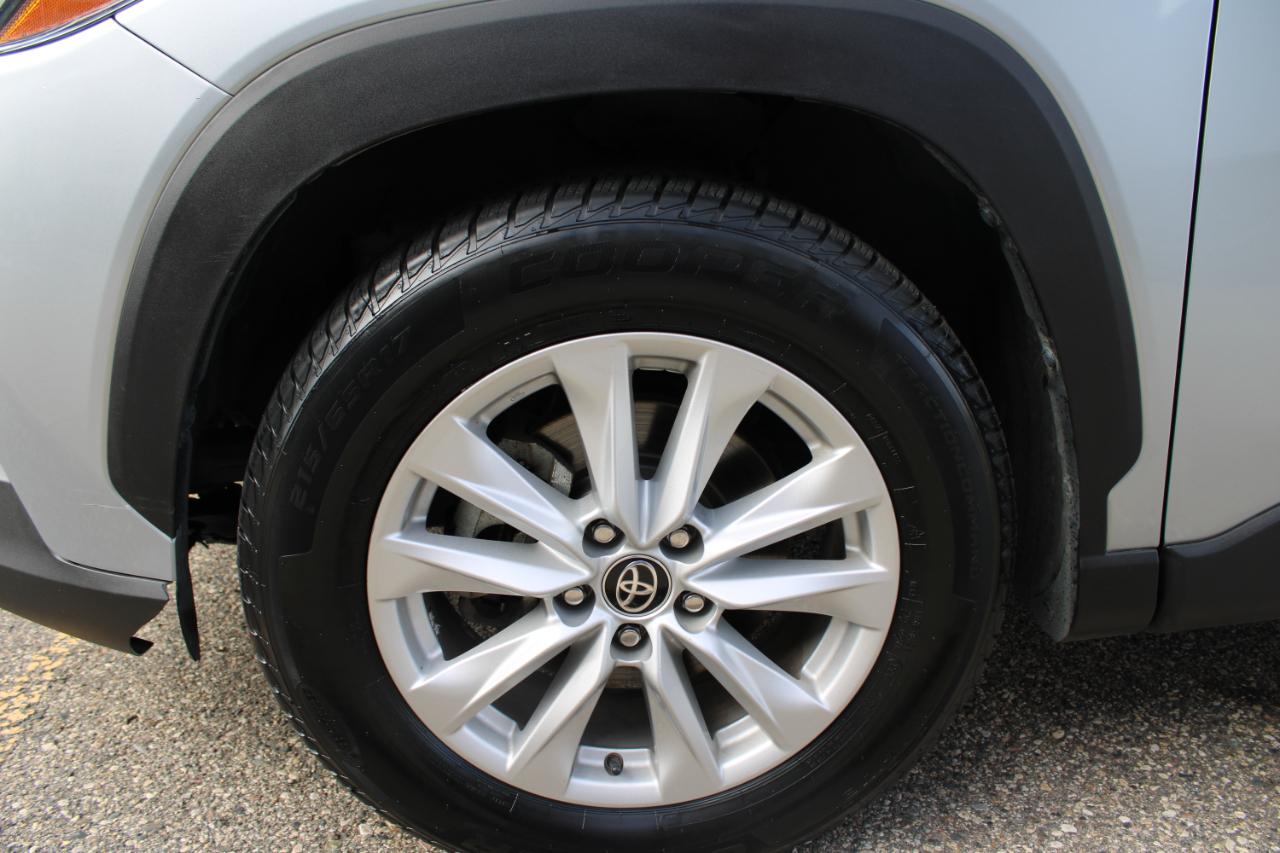 Toyota Corolla Cross LE AWD 2022