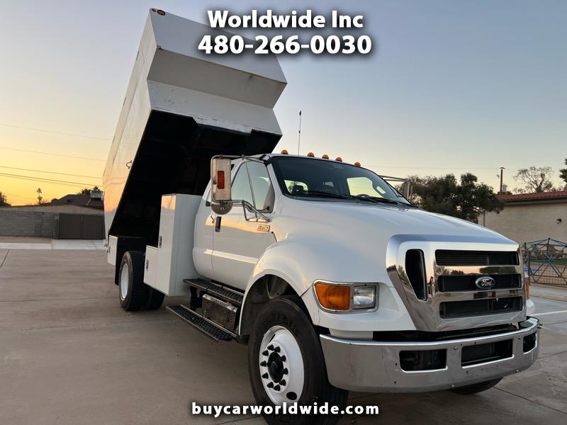 2015 Ford F-750 SuperCab 2WD DRW