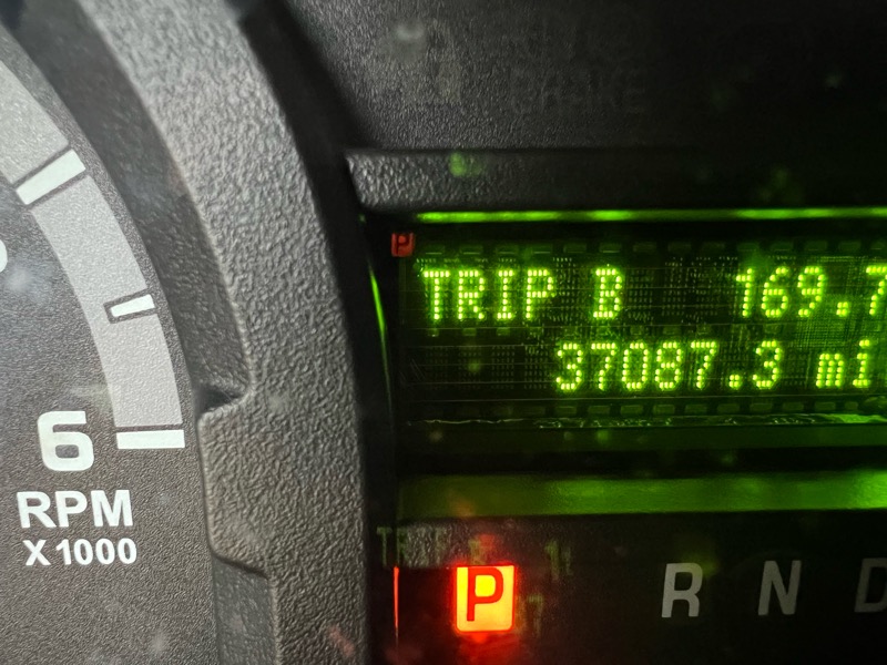 Ford Econoline E-350 XLT Super Duty 2012