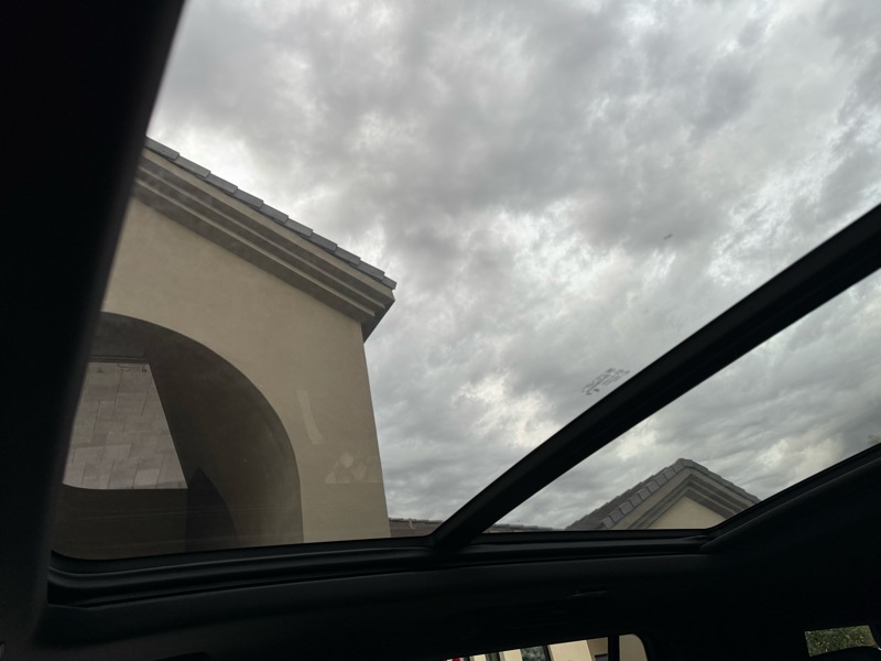 GMC Yukon Denali 4WD 2024