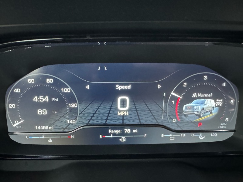 GMC Yukon Denali 4WD 2024