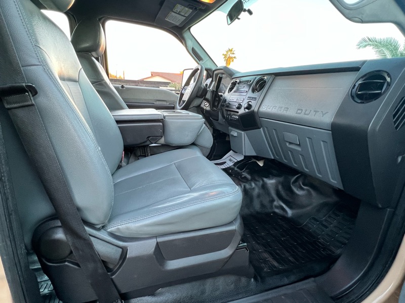 Ford F-450 SD Crew Cab DRW 2WD 2013