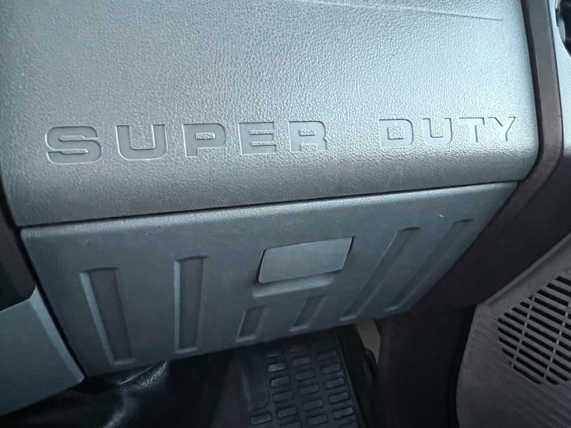 Ford F-450 SD Crew Cab DRW 2WD 2013