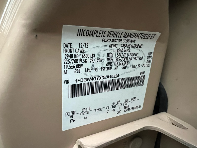 Ford F-450 SD Crew Cab DRW 2WD 2013