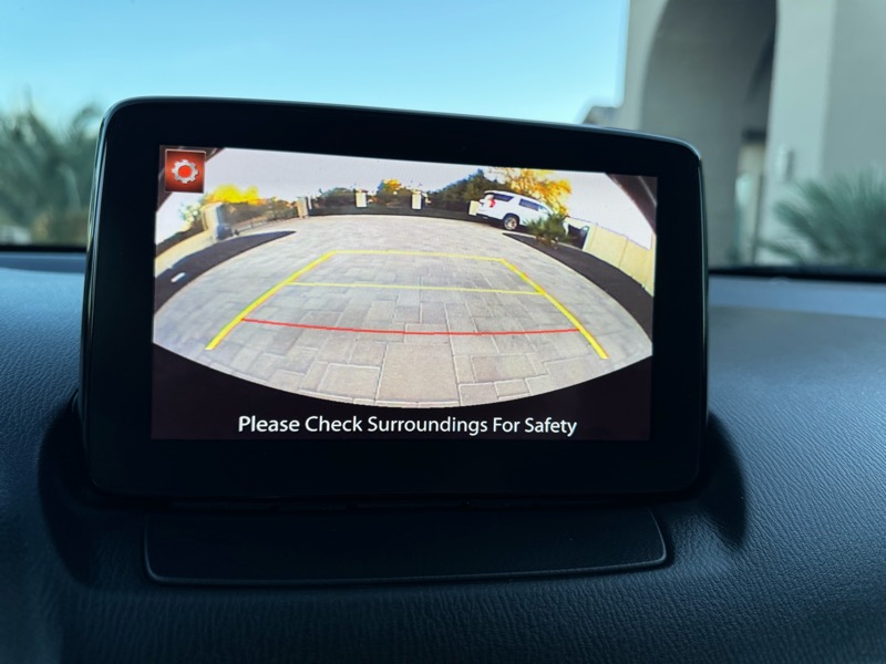 Toyota Yaris LE Hatchback 2020