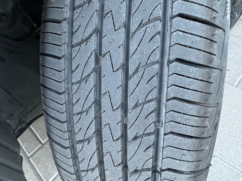 Toyota Yaris LE Hatchback 2020