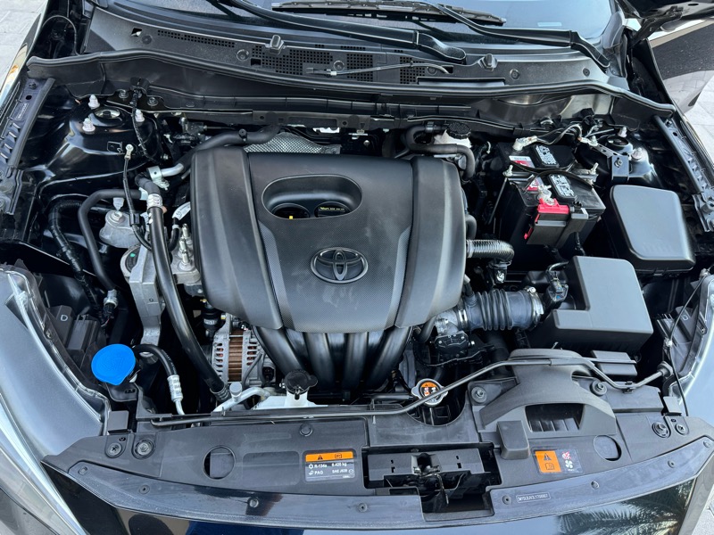 Toyota Yaris LE Hatchback 2020