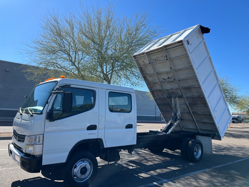 Mitsubishi Fuso FE  2015