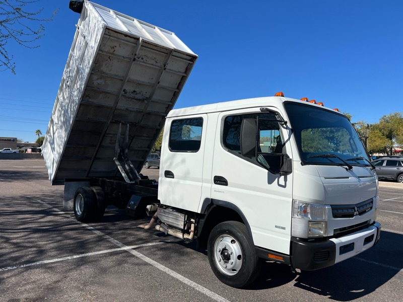 Mitsubishi Fuso FE  2015