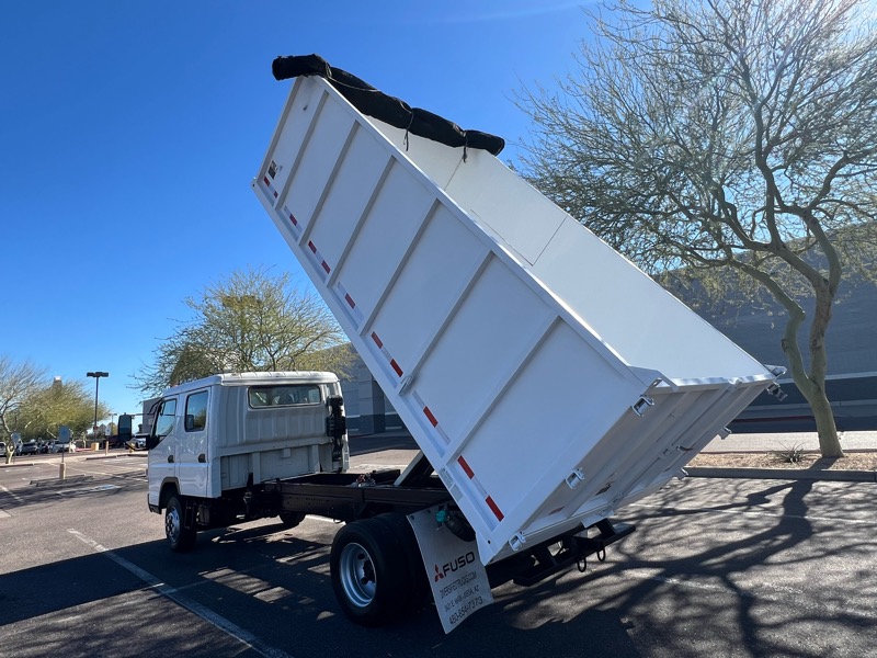 Mitsubishi Fuso FE  2015