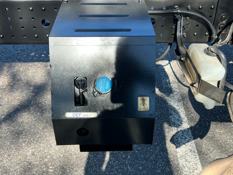 Mitsubishi Fuso FE  2015