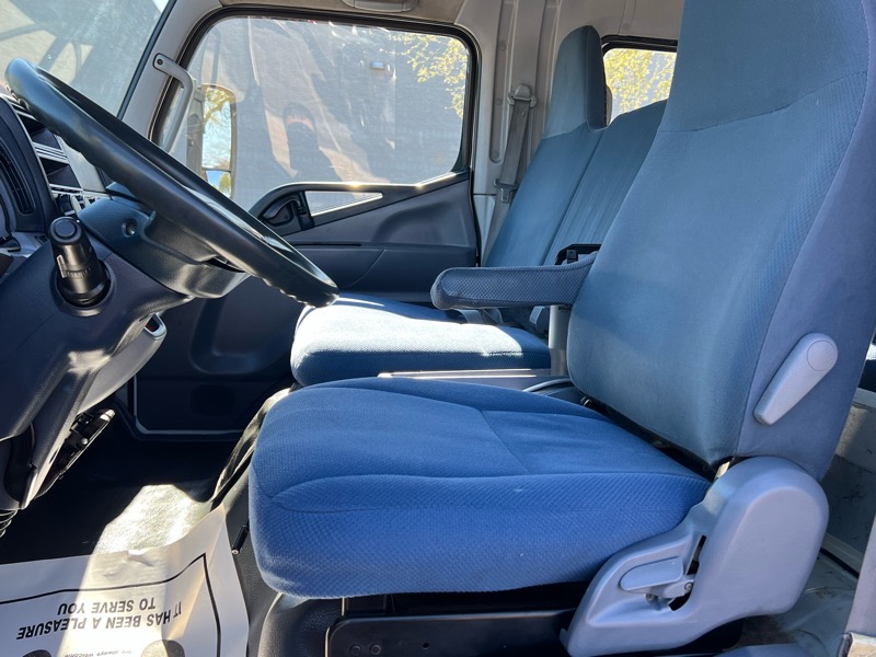 Mitsubishi Fuso FE  2015