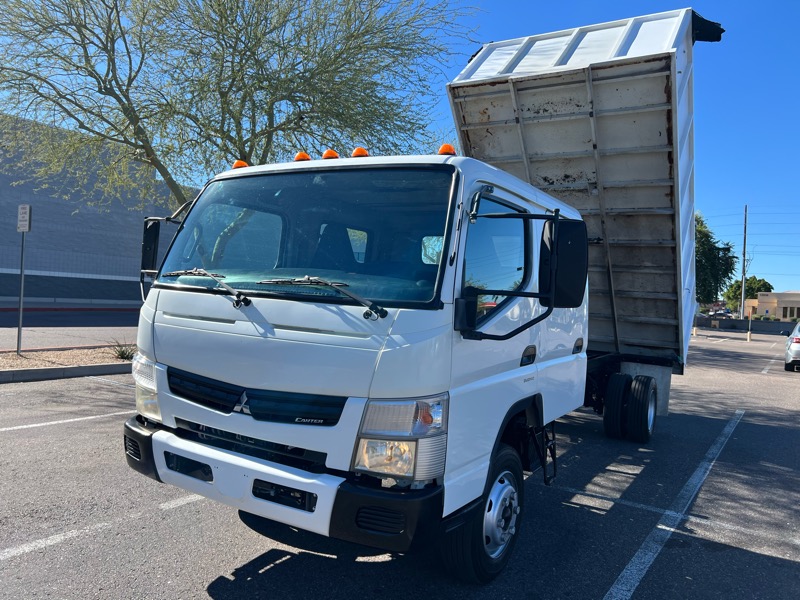 Mitsubishi Fuso FE  2015