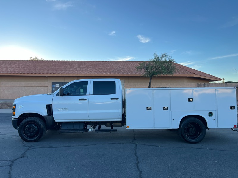 Chevrolet Silverado Medium Duty  2021