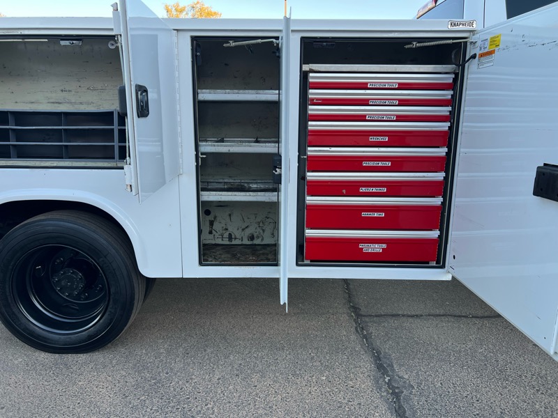 Chevrolet Silverado Medium Duty  2021