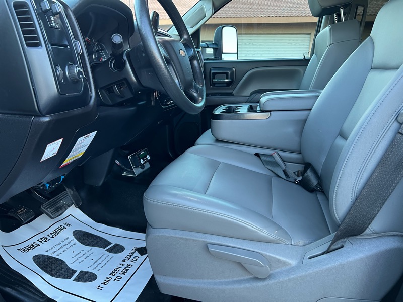 Chevrolet Silverado Medium Duty  2021